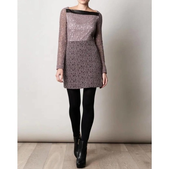 Diane Von Furstenberg Dresses & Skirts - Diane von Furstenberg  Sarita Pebble Lace Leather Detail Dress Size 12